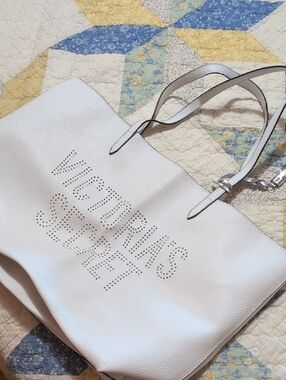 Victoria's Secret White Pebbled Logo Tote